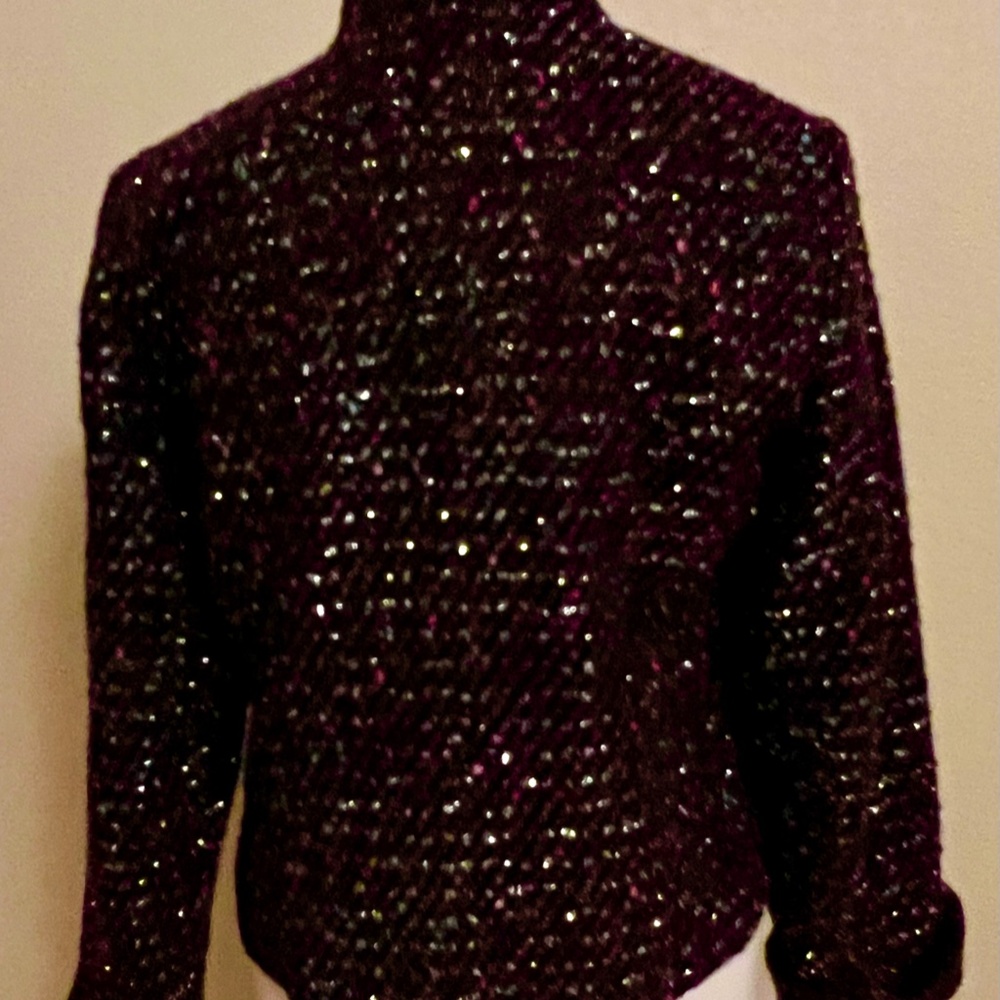 Blazer - Picture 3 of 4